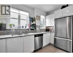 984 Walden Drive SE - photo 17