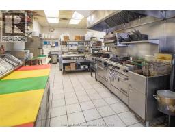 455 Grand Avenue East Unit# 11, Chatham, ON N7M1X4 Photo 10