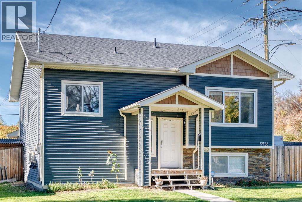 5928 52 Avenue, Red Deer, Alberta, T4N4K6