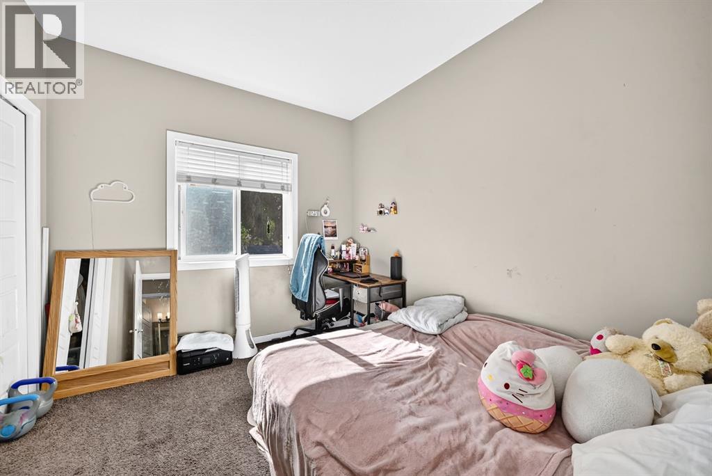 5928 52 Avenue - Image 19