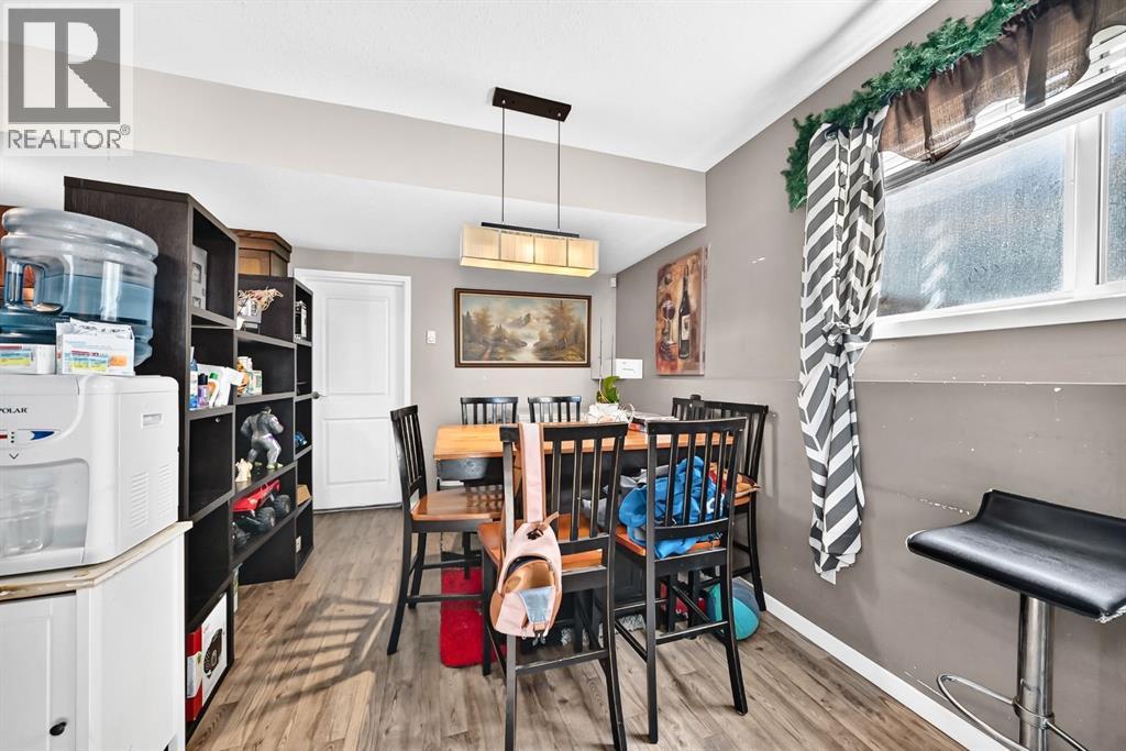 5928 52 Avenue - 29