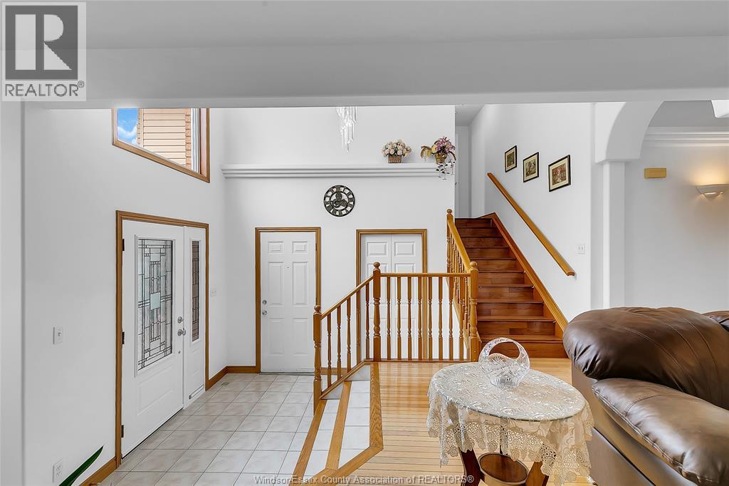 445 JOHN HARVEY CRESCENT - 23