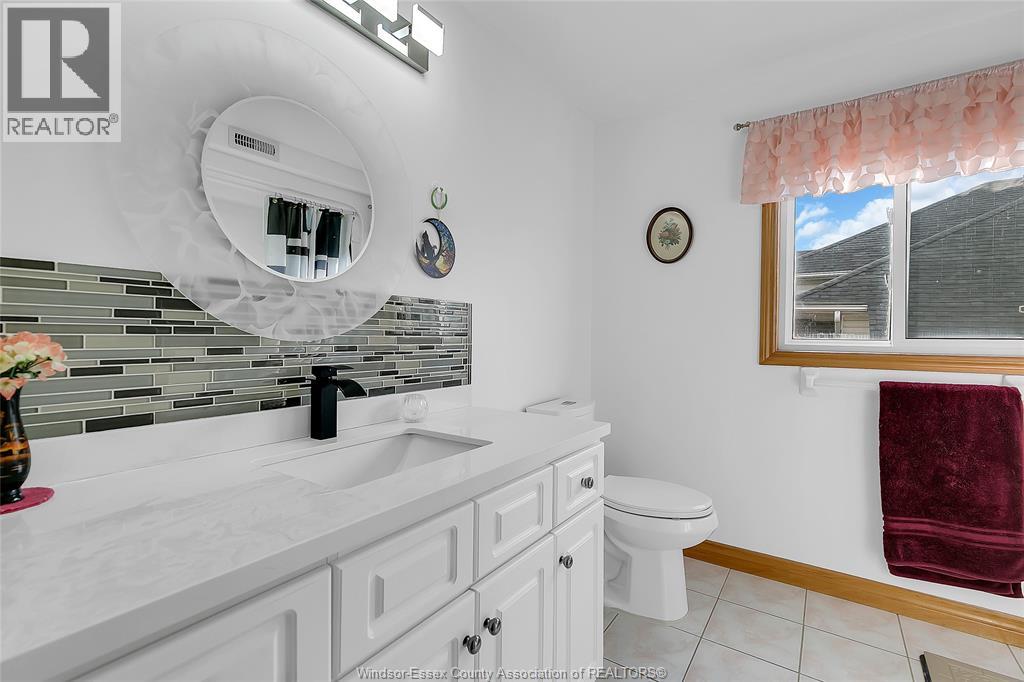 445 JOHN HARVEY CRESCENT - 26