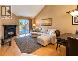 Foyer - 418 Cooper Crescent, Lakeshore, ON N0R1A0 Photo 10