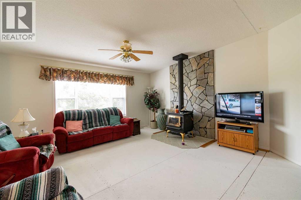 Listing photo – 4 Trestle Close, Rural Stettler No. 6, County of