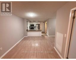 437 - 36 Via Bagnato, Toronto, ON M6A0B7 Photo 11