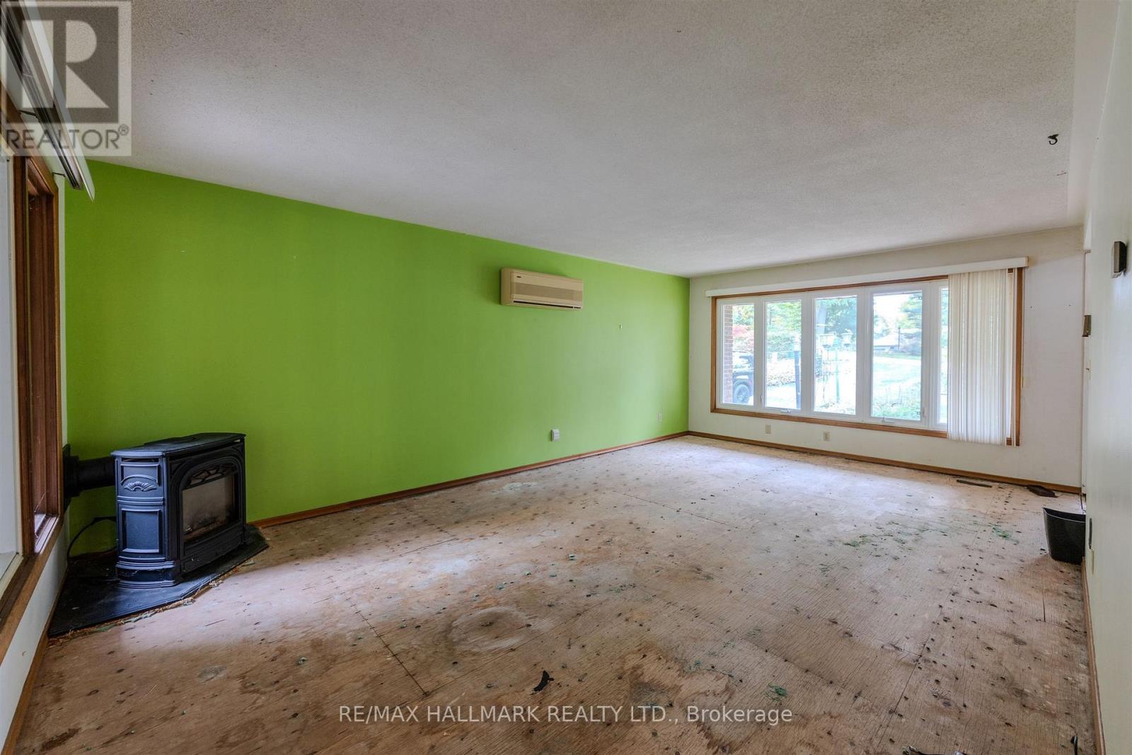 36 SUMMERHAYES CRESCENT - 5