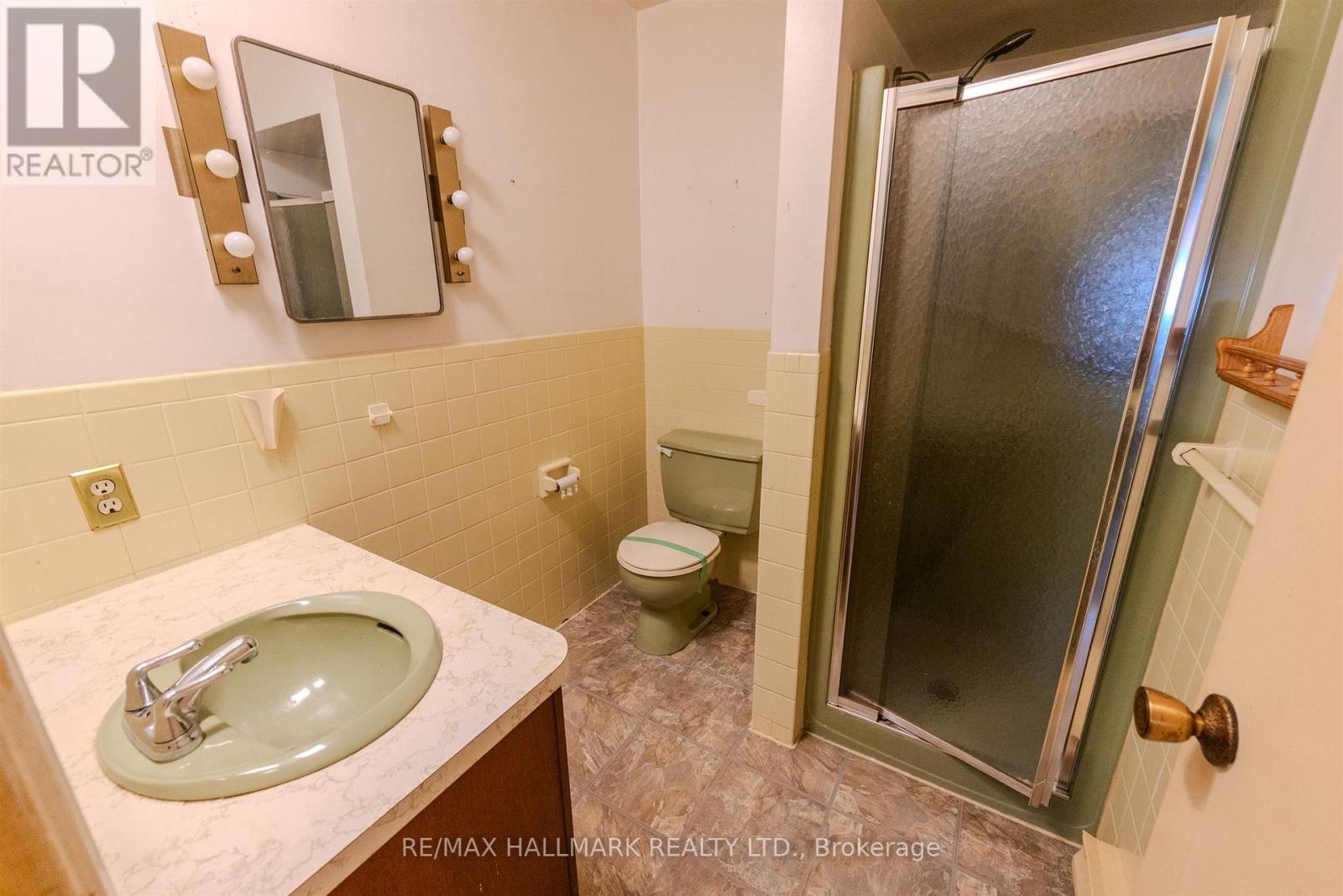 36 SUMMERHAYES CRESCENT - 8