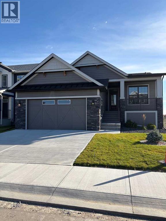 Photo of 803 Lakewood Circle, Strathmore