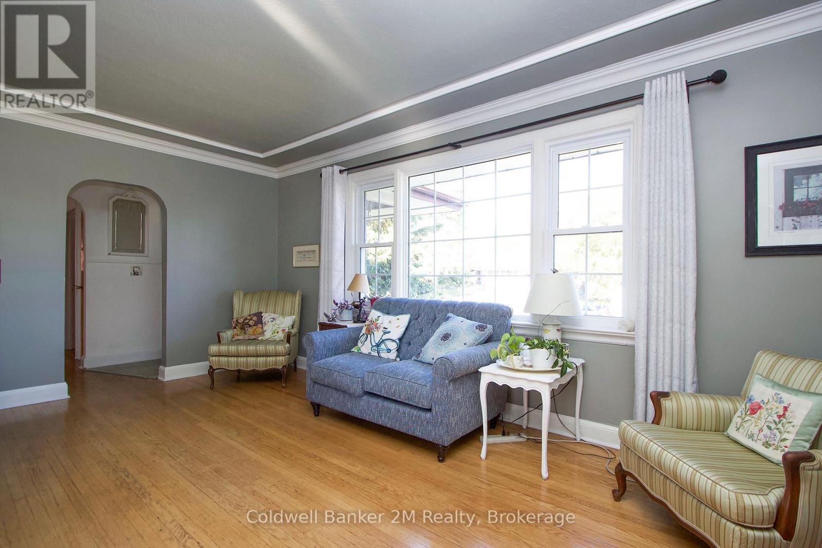 64 HARRIS AVENUE - 11