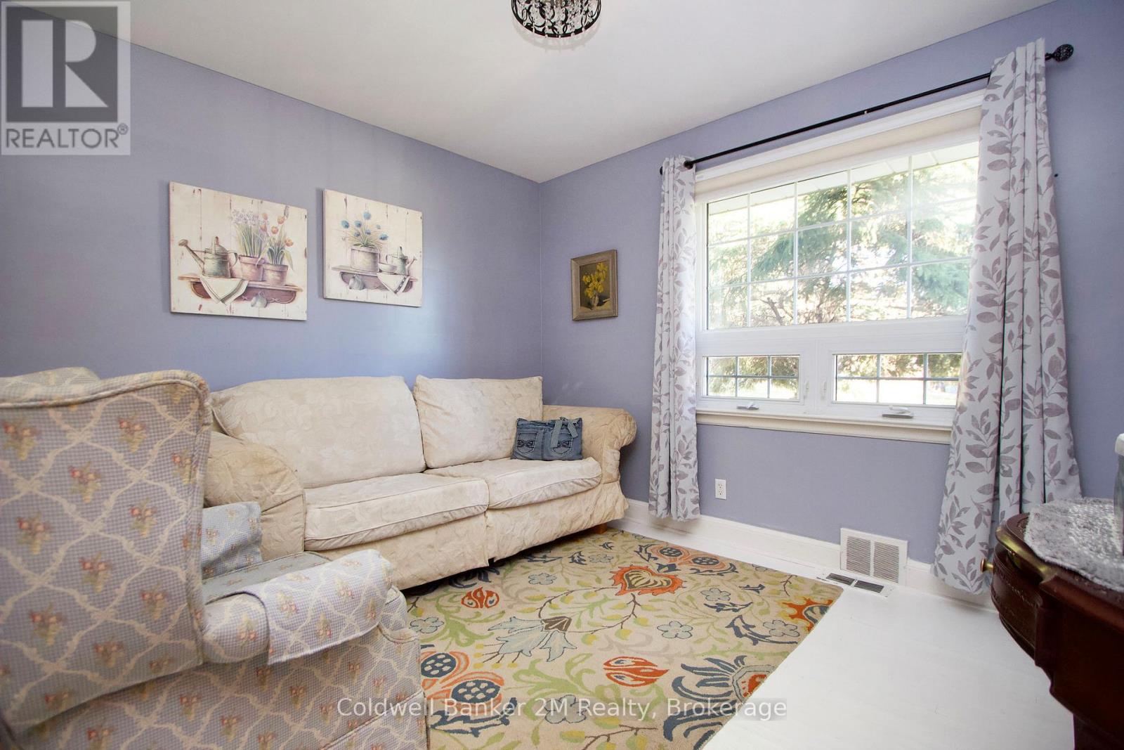 64 HARRIS AVENUE - 18