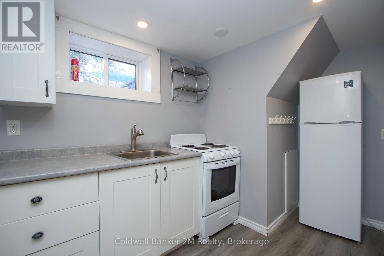 64 Harris Avenue, Oshawa, ON photo 23
