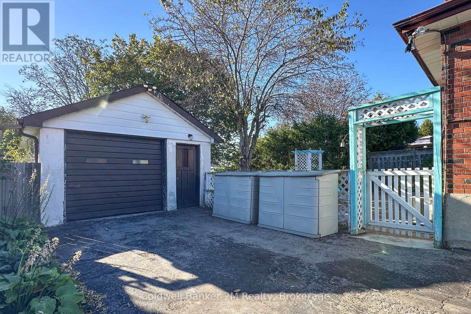 64 Harris Avenue, Oshawa, ON photo 31