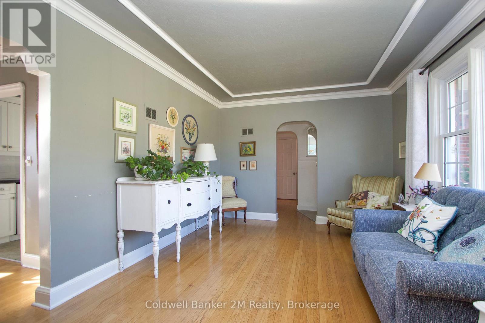 64 Harris Avenue, Oshawa, ON photo 9