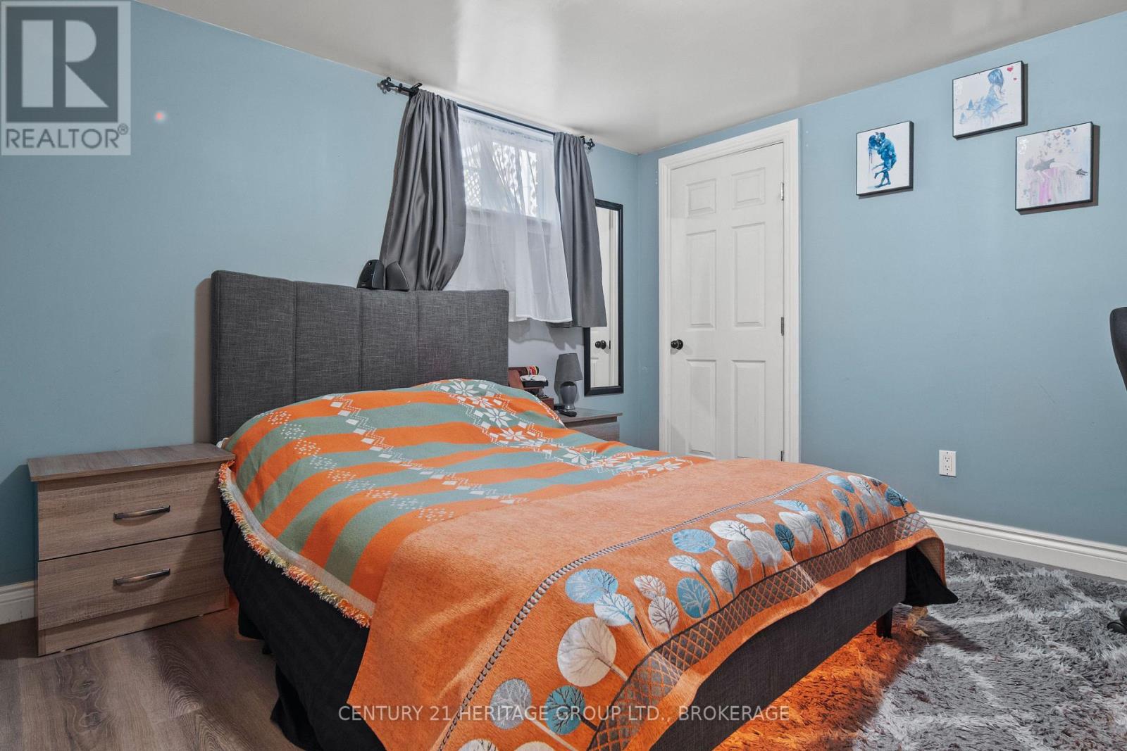 103 ROCKLIND CLOSE LANE - 32