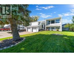 Family room - 25 Fairway Crescent, Foremost, AB T0K0X0 Photo 12