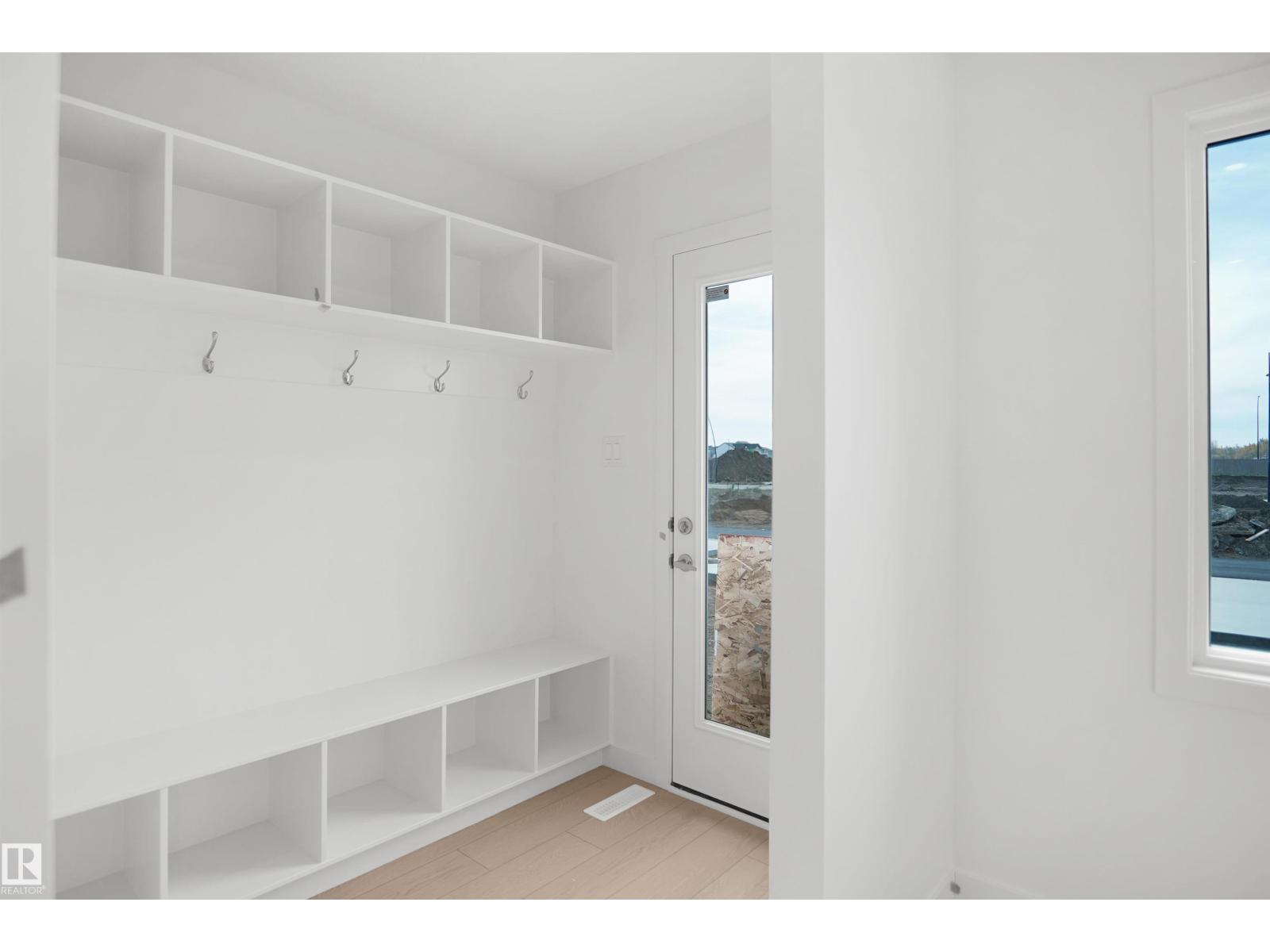 21139 25 Avenue NW, The Uplands — photo 16 of 28: Property photo