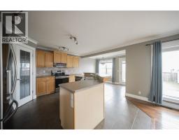4pc Bathroom - 329 Archibald Close, Fort Mcmurray, AB T9K2P6 Photo 9
