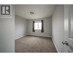 329 Archibald Close, Fort Mcmurray, AB T9K2P6 Photo 30