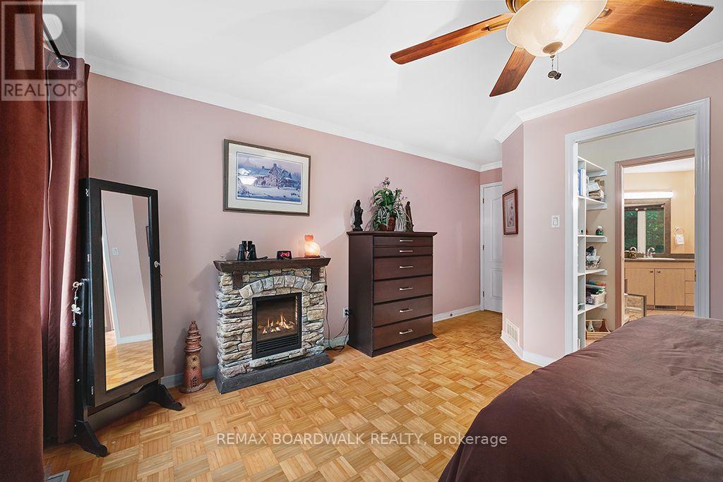38 CLOUTIER DRIVE - Image 19