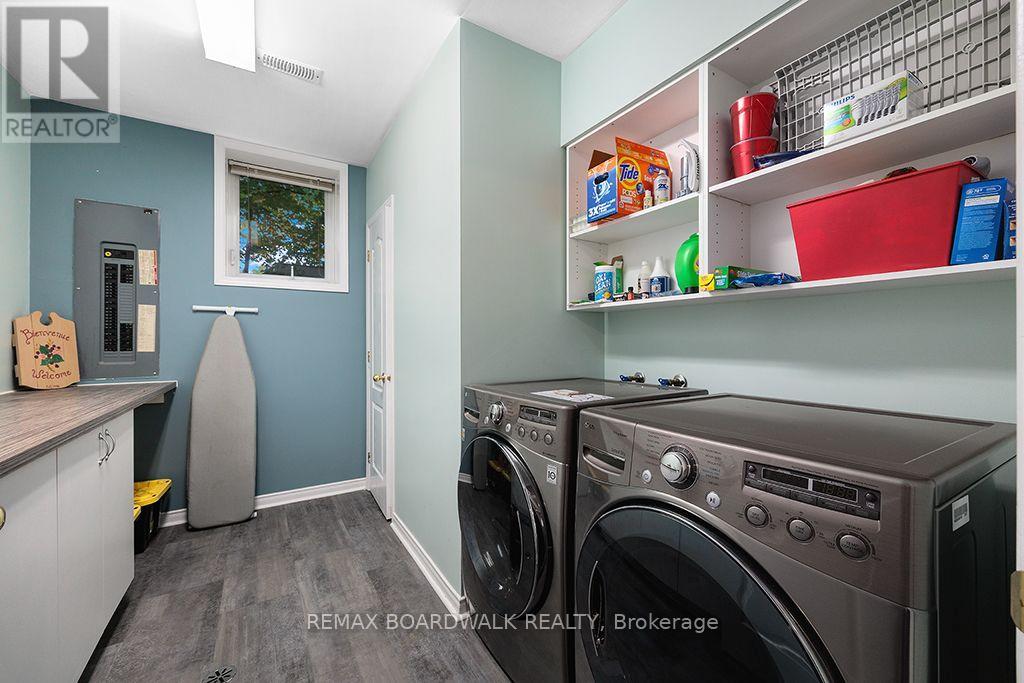 38 CLOUTIER DRIVE - Image 34