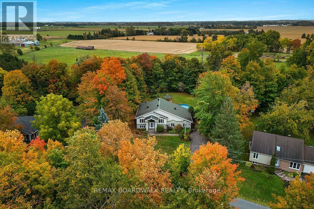 38 CLOUTIER DRIVE - Image 47