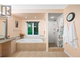 38 Cloutier Drive, Russell, ON K0A1W0 Photo 23