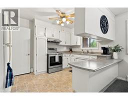 Dining room - 39 Wren Crescent, Kitchener, ON N2A1Y7 Photo 12