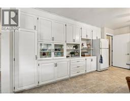 Kitchen - 39 Wren Crescent, Kitchener, ON N2A1Y7 Photo 11