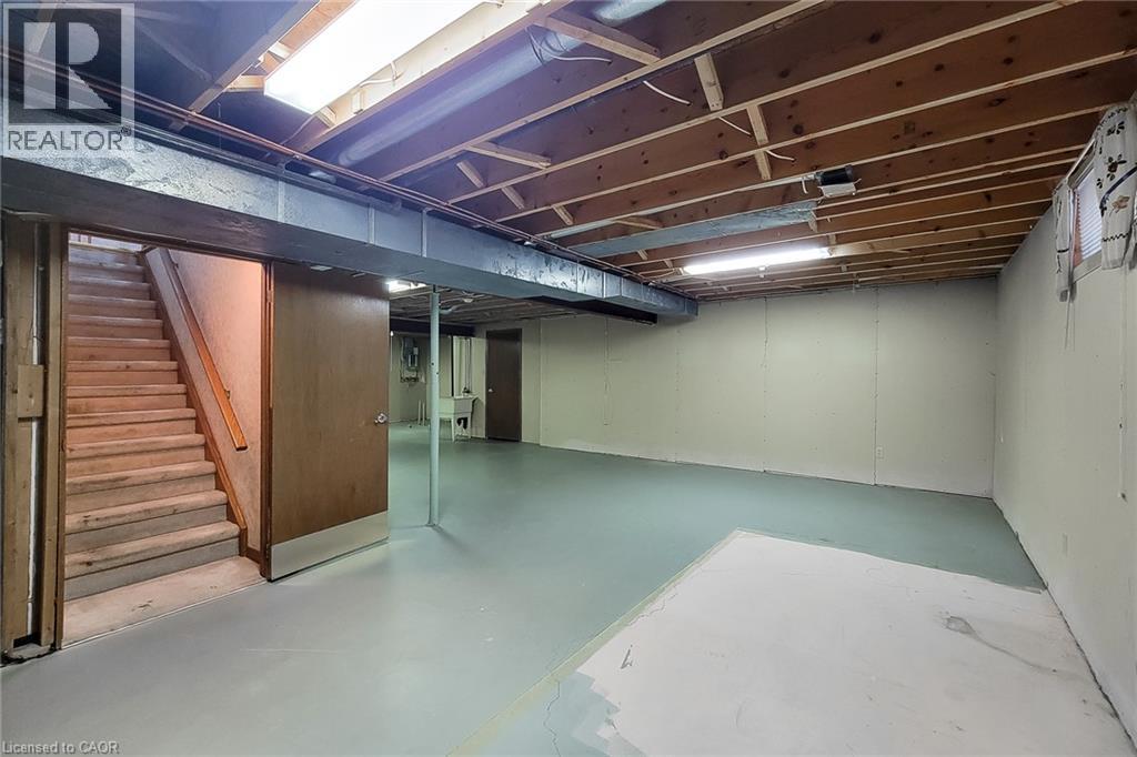 61 Highland Road — photo 35