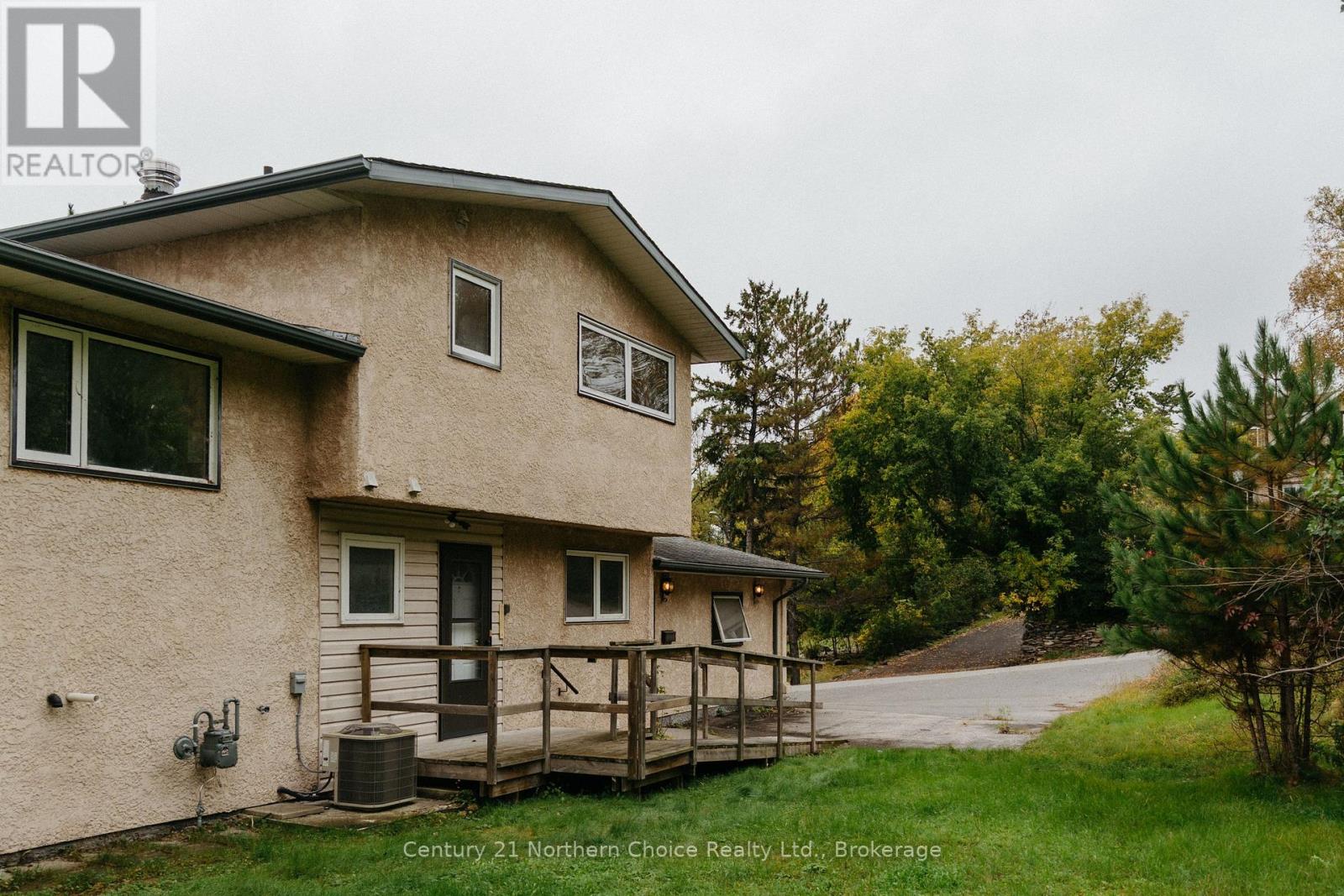 605 NINTH STREET - Image 5