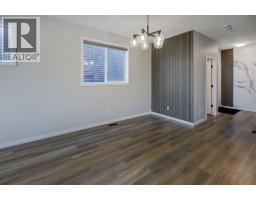 4pc Bathroom - 112 Emberside Place, Cochrane, AB T4C3A8 Photo 7