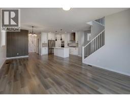 5pc Bathroom - 112 Emberside Place, Cochrane, AB T4C3A8 Photo 8