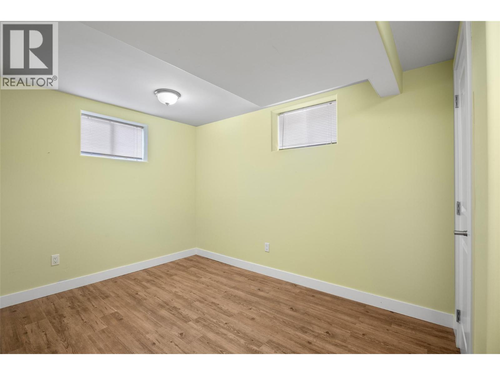 658 Dominion Street - Image 18
