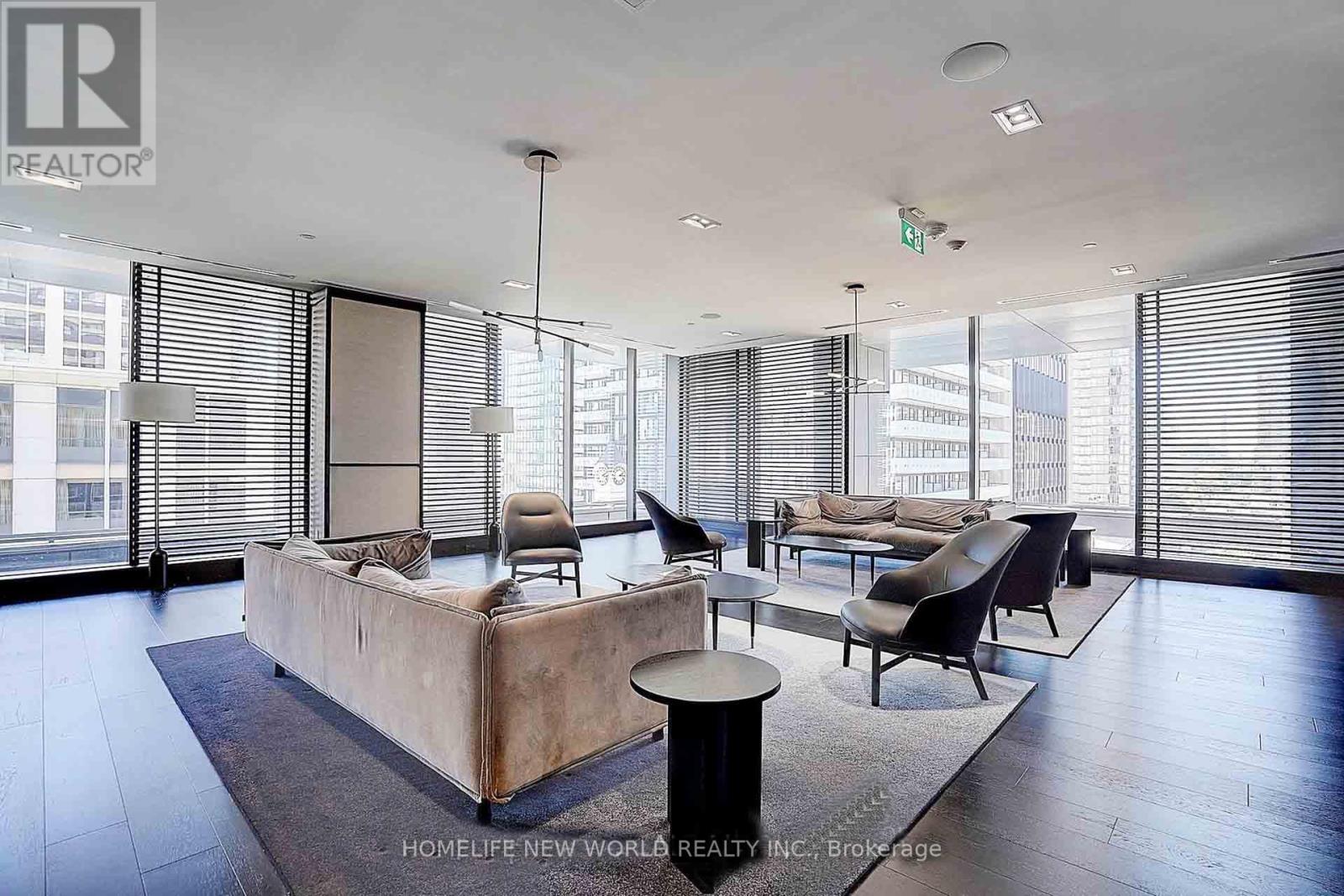 2508- 501 Yonge Street, Toronto, ON photo 2