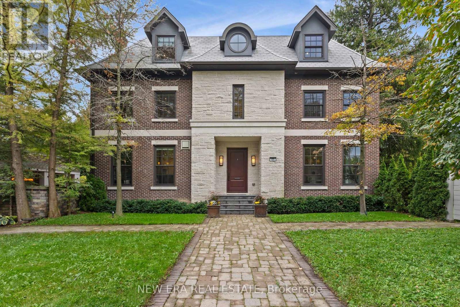 Photo of 171 Glengrove Avenue