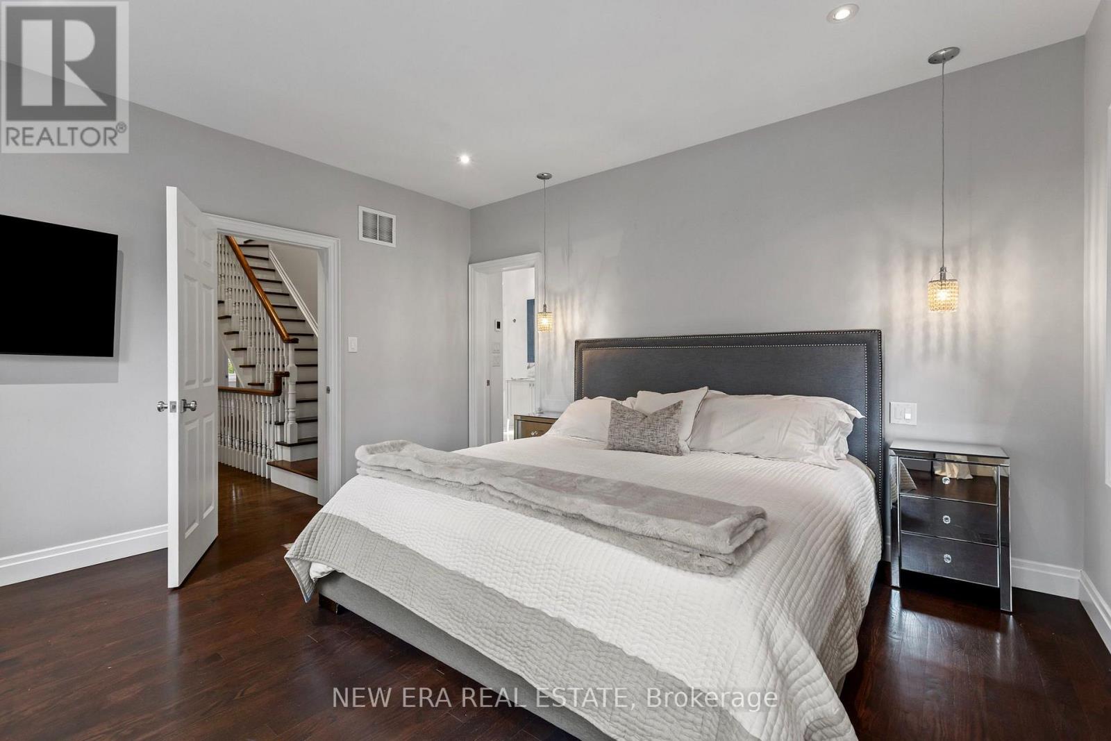 171 Glengrove Avenue West, Toronto, ON photo 15