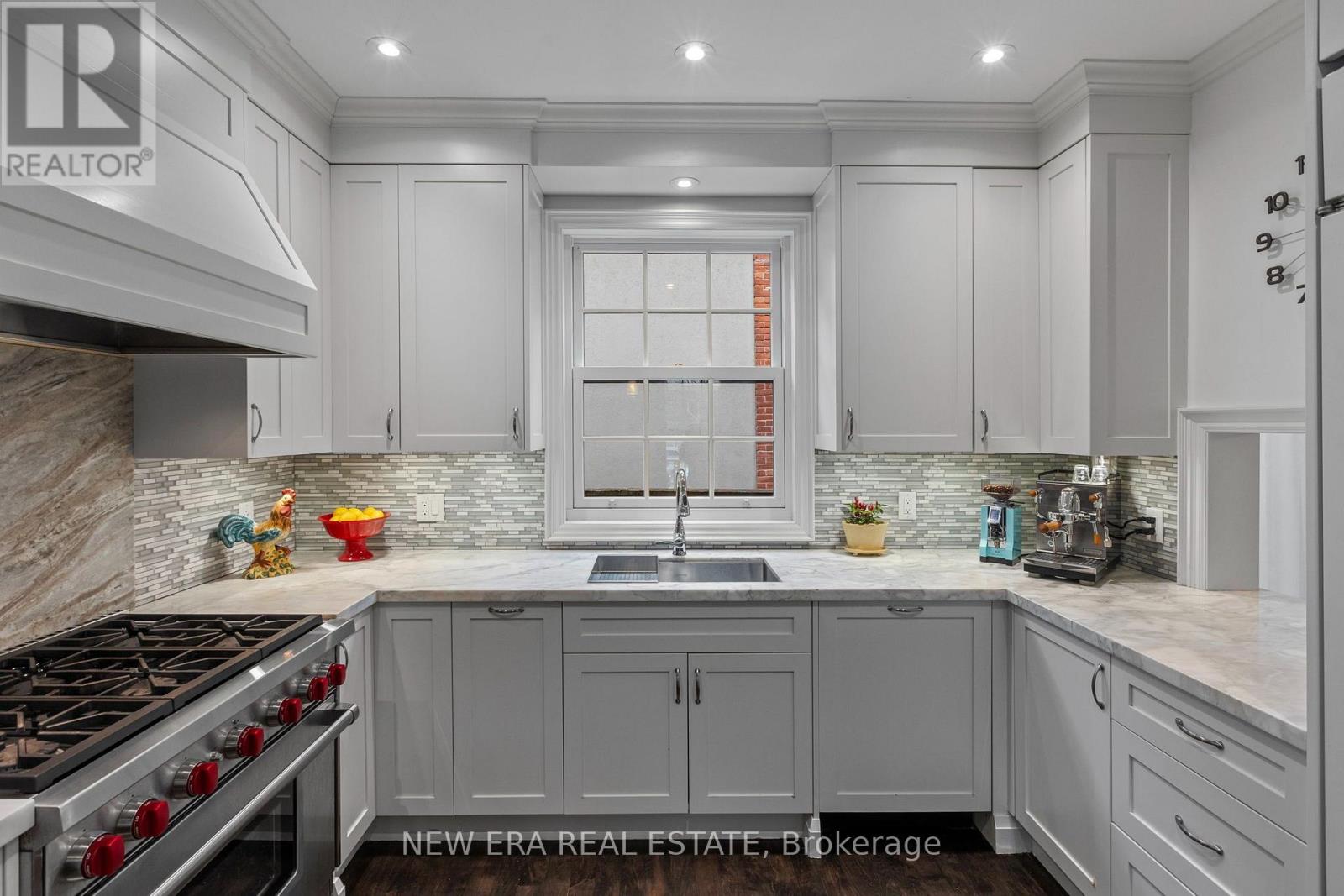 171 Glengrove Avenue West, Toronto, ON photo 7