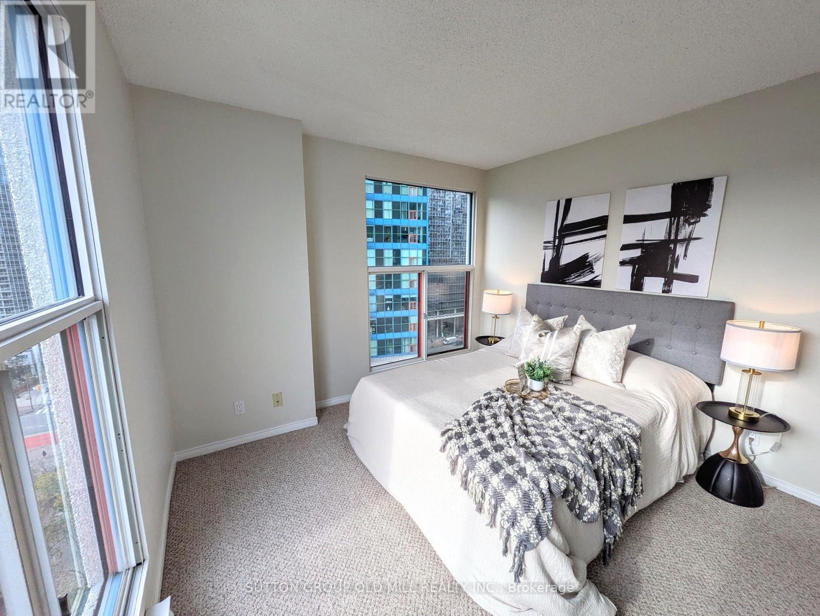 #1512 99 HARBOUR SQUARE - 11