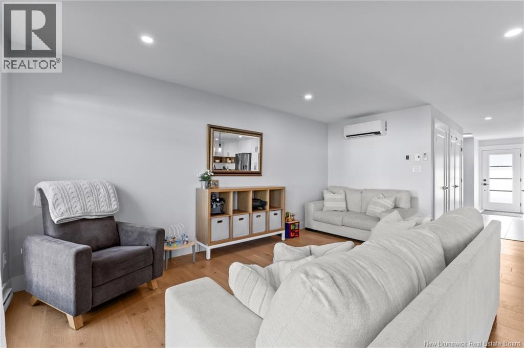 209 Norbert Street - 12