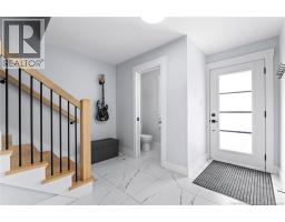209 Norbert Street, photo 2