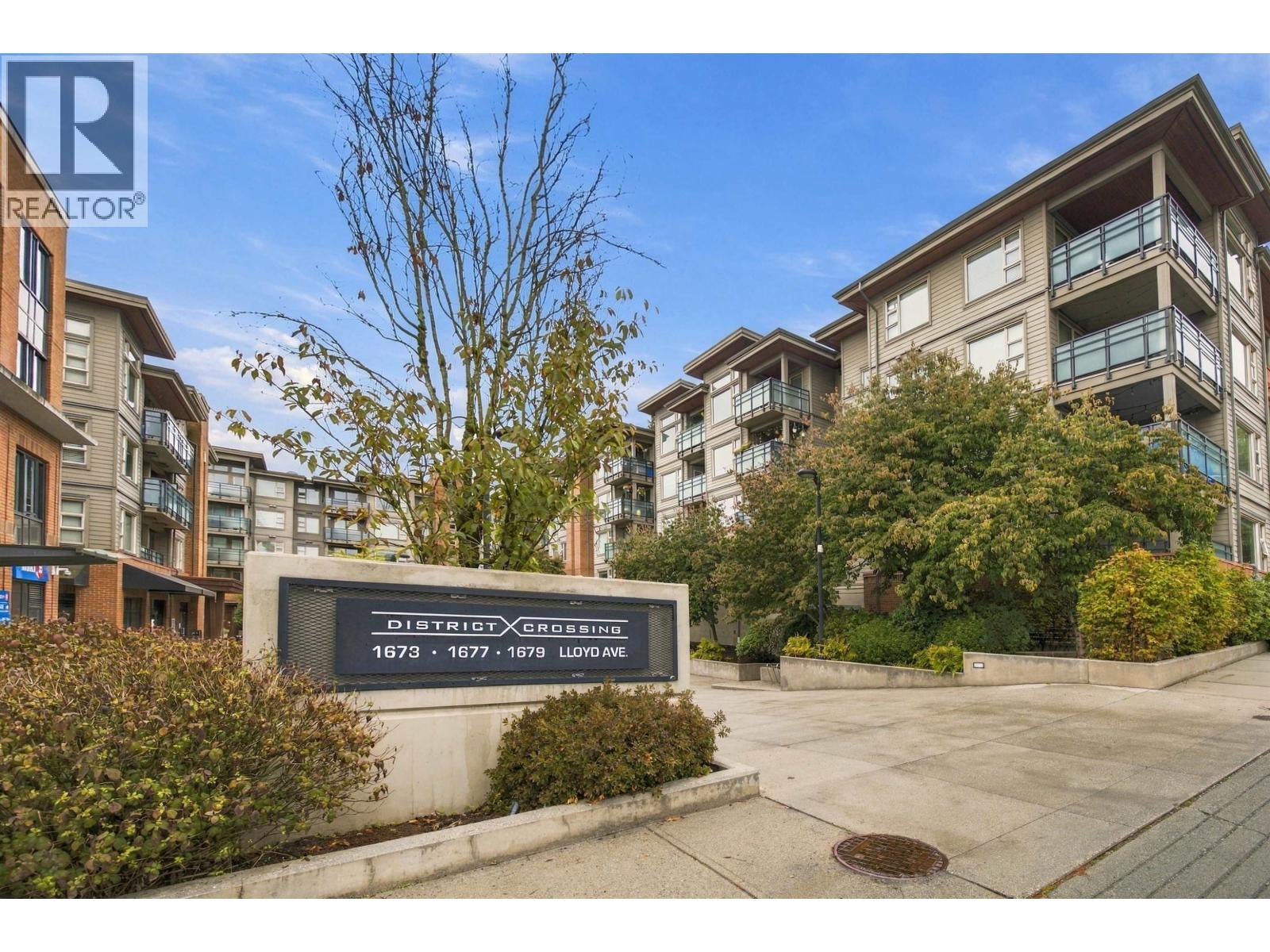 504 1677 LLOYD AVENUE, North Vancouver