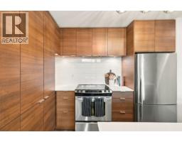 504 1677 Lloyd Avenue, North Vancouver, BC V7P0B1 Photo 13