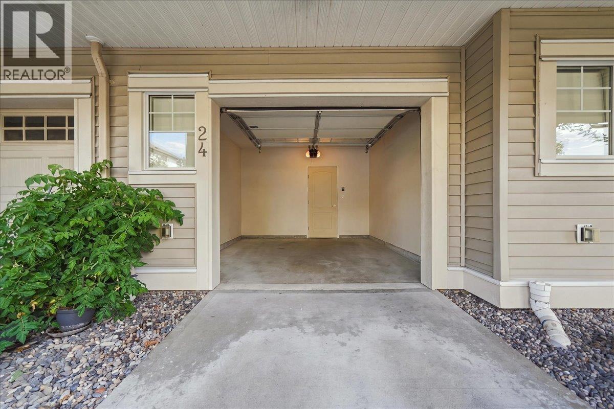24 10151 240 STREET, Maple Ridge