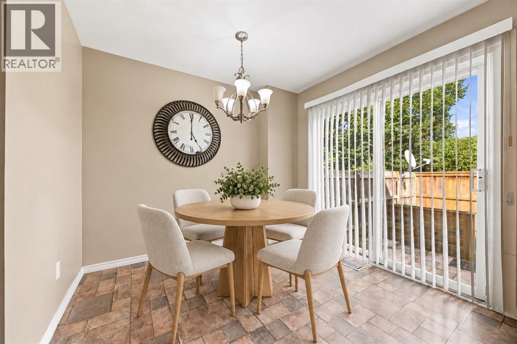 #44 200 ST CLAIR BOULEVARD - 16