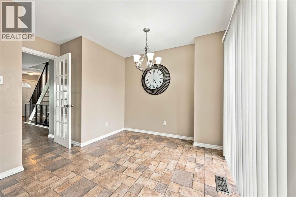 #44 200 ST CLAIR BOULEVARD - 19