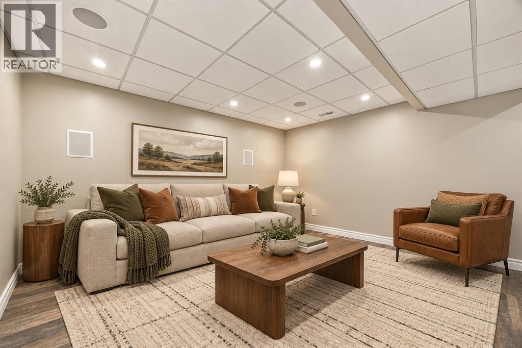 #44 200 ST CLAIR BOULEVARD - Image 39