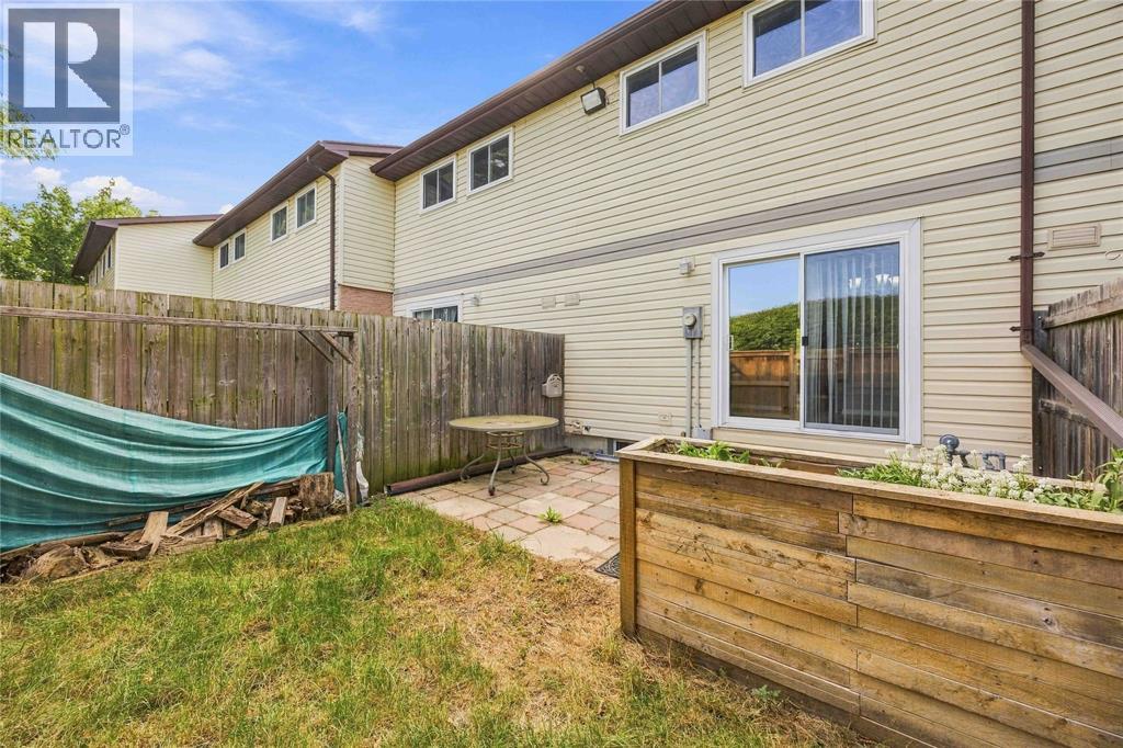 #44 200 ST CLAIR BOULEVARD - Image 48