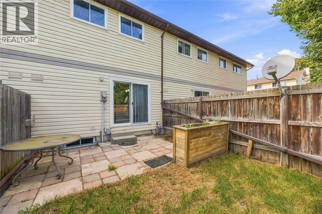 #44 200 ST CLAIR BOULEVARD - 50