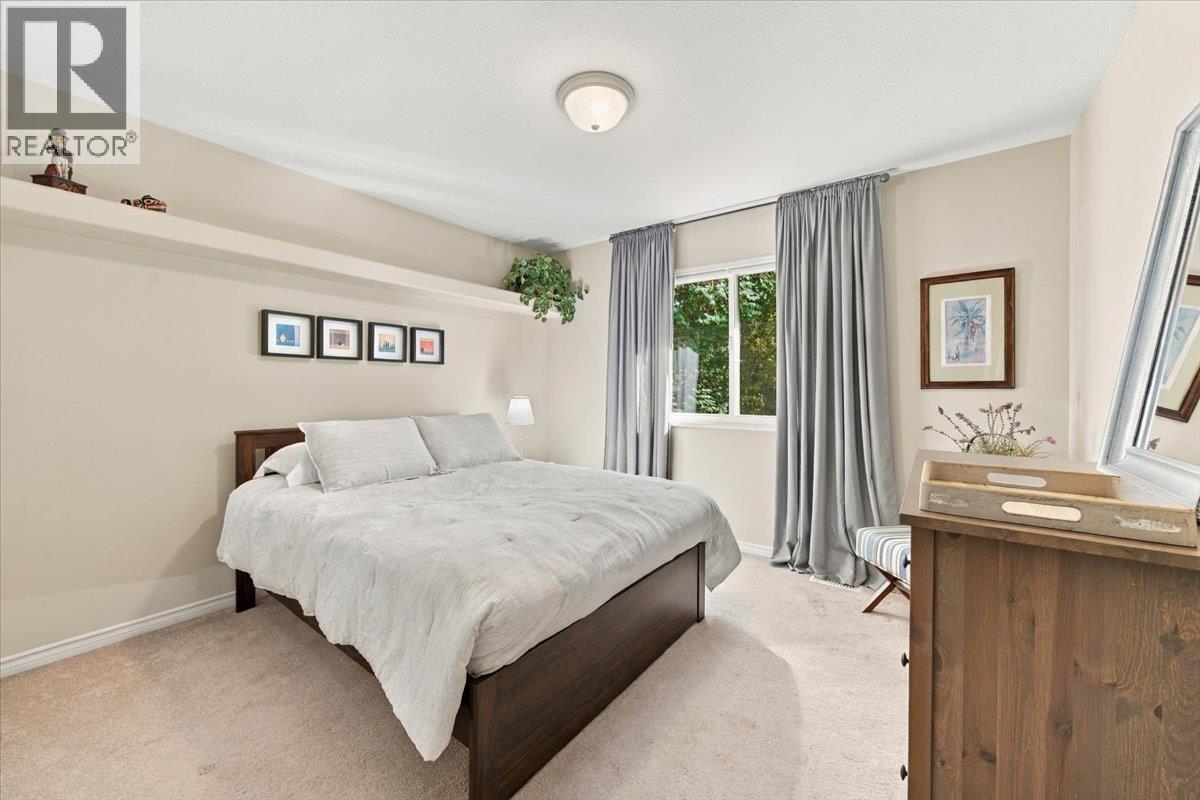 24100 102 AVENUE, Maple Ridge
